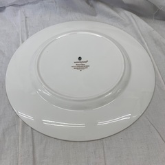 ☆ドリーム2号館☆⭐ジモティー割引⭐ウェッジウッド/ワイルドストロベリー/中皿/黒壺マーク/27cmの画像