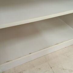 リユースのサカイ栃木店★ジモティ割あり★  収納棚 ホワイト W87.5×D35×H93 クリーニング済み TC11309の画像