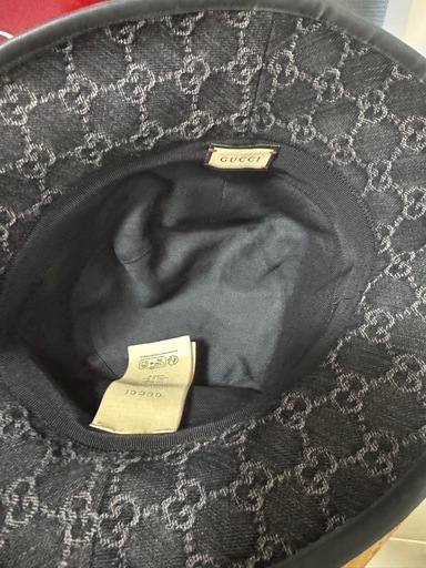 GUCCI の帽子