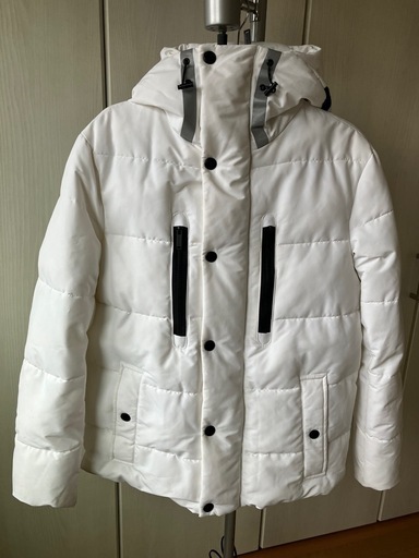 【ブラックフライデー期間限定値下】 MICHAEL KORS マイケルコースフード付ホワイトダウンジャケット　サイズXS