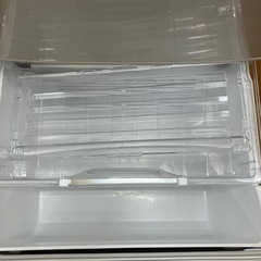 HITACHI 5ドア冷蔵庫 R-K40RJの画像