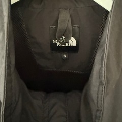 THE NORTH FACE ハイドレナウィンドジャケット Sの画像