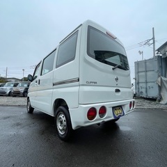 🉐【支払い総額16万円】車検令和8年12月25日　H22年 11月  日産クリッパーバン　DXハイルーフ　純正CDデッキ　350kg積載　4ナンバー車両 　調子良好！の画像