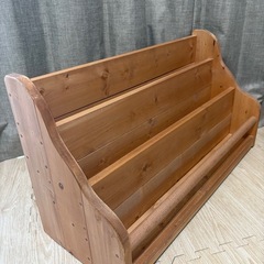 【美品】絵本棚の画像