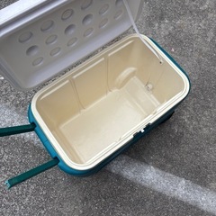 igloo イグルー　クーラーボックス　ホイールクーラーの画像