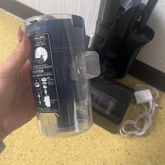 コードレス掃除機　簡易清掃済み　の画像