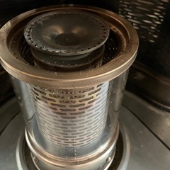 先客キャンセル。早い者勝ち。今日11月26日来られる方！コロナ石油ストーブの画像