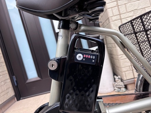 パナソニック 電動アシスト三輪車 ビビライフ BE-ELR833T バッテリー充電器付き 前後カゴ付き