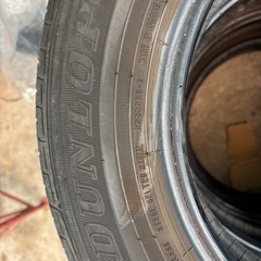 中古タイヤ（DUNLOP EC202）4本セット145//80R13（組み換え無料）の画像