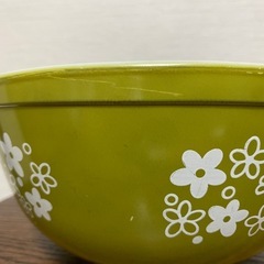 Pyrex クレイジーデイジー柄　2個セットの画像