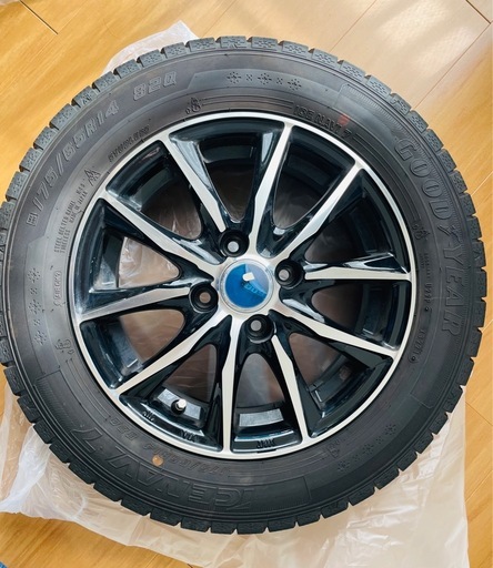 スタッドレスタイヤ