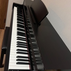 YAMAHA 電子ピアノ　CLP-635 2018年新品購入の画像