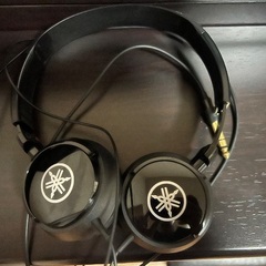 YAMAHA 電子ピアノ　CLP-635 2018年新品購入の画像