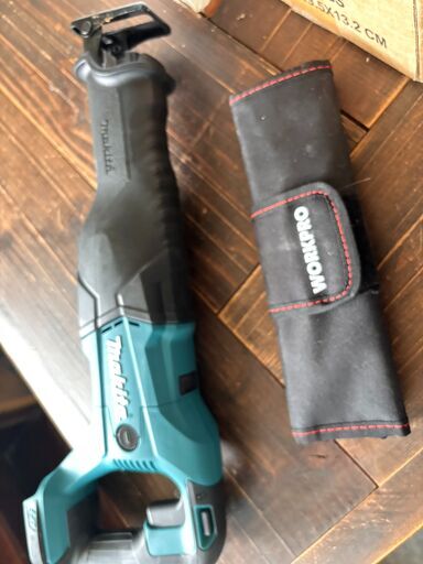 マキタ18V XRJ 04  電動鋸ぎり　スペア鋸　付　30分使用