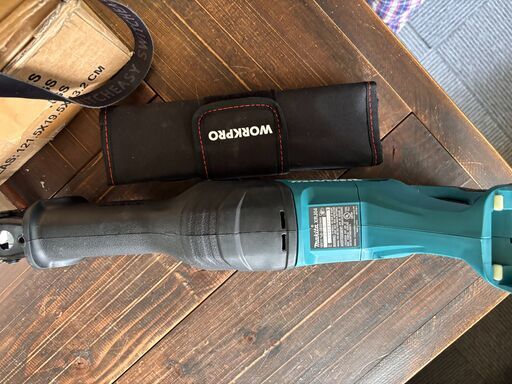 マキタ18V XRJ 04  電動鋸ぎり　スペア鋸　付　30分使用