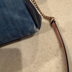 COACH デニムショルダーバッグの画像