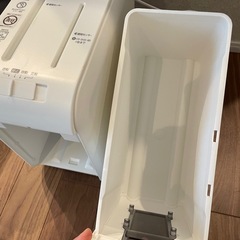 アイリスオーヤマ　シュレッダーの画像