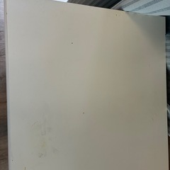カウンター棚　ゴミ箱収納の画像