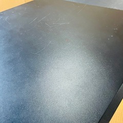 引き取り限定　ゲーミングデスク／パソコンデスクの画像