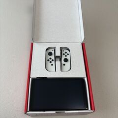 NINTENDO Switch 有機ELモデル　美品です　ホワイト　ニンテンドー　スイッチ　の画像