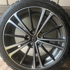 17インチ　スタッドレスタイヤホイールセットの画像