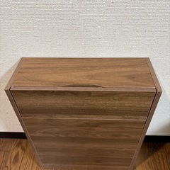 ケーブル・Wi-Fi収納の画像