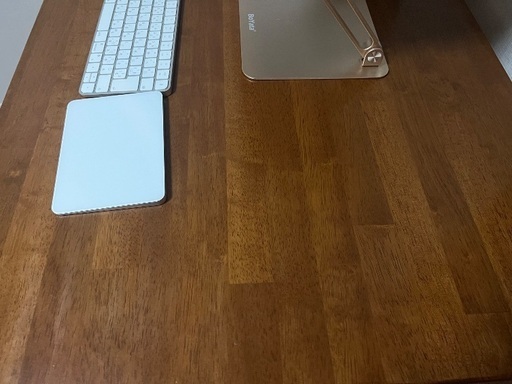 ダイニングテーブル