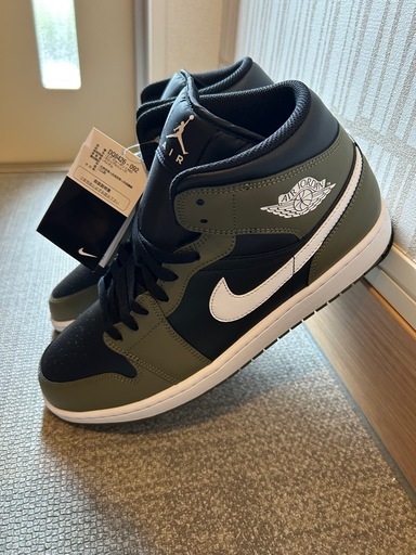 【新品未使用品】NIKE JORDAN 1 MID