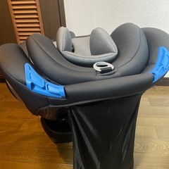 360度回転式　新生児〜36kgまで　 チャイルドシート　ジュニアシート　ISOFIX・シートベルト式両用の画像