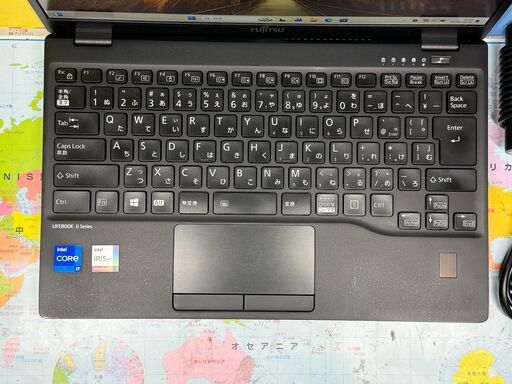 JC10100　美品 第11世代i7 16GB 512GB 富士通 U9311/F ノートPC　軽量　高性能