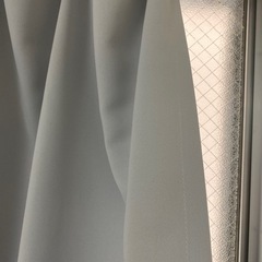 カーテン2枚の画像