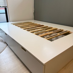 ノールドリ ダブルベットフレーム  IKEA
の画像