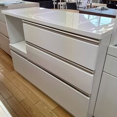 ★リユースのサカイつくば店★TK7024 三幸ジャパン レンジ台 ホワイト H85×D48×W119 クリーニング済みの画像