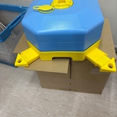 新品　無料　スライドベース式　注水型ポールスタンド　2個の画像