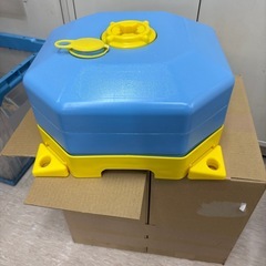 新品　無料　スライドベース式　注水型ポールスタンド　2個の画像