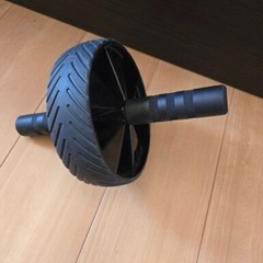 ダンベル10×2kg 腹筋ローラーの画像