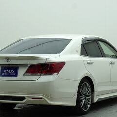 気分はVIP？高級感が半端じゃない😍スピンドルグリルのクラウンです！の画像