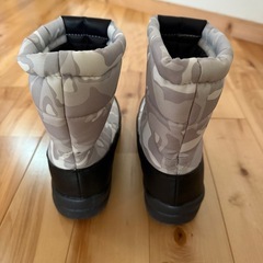 cosby 22センチウインターブーツ　子どもゆきあそび雪遊びの画像