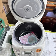 象印　炊飯ジャー　未使用品の画像