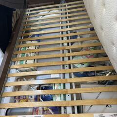 【無料】IKEAベッドフレーム ＋ ニトリマットレス（2019年頃購入）お譲りしますの画像