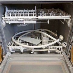 パナソニック 食器洗い乾燥機 NP-TH4-Ｃ食洗機 ホワイト２０２１年製の画像