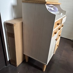 美品 棚  収納の画像