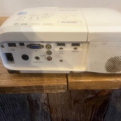 EPSONプロジェクターの画像