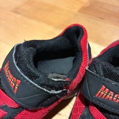 MAGHGT キッズ19センチの画像