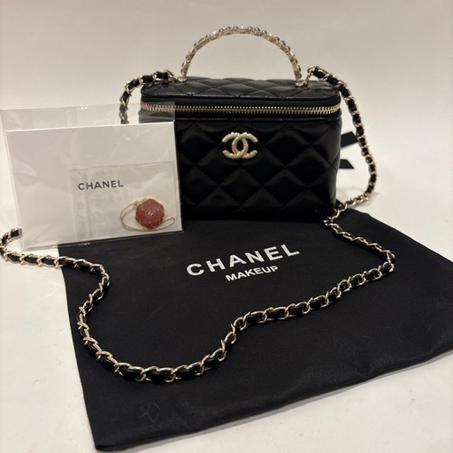 CHANEL パール バニティ　ショルダーバッグ