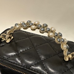 CHANEL 持ち手パール　バニティ　ショルダーバッグの画像