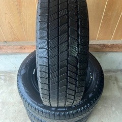 最高なスタッドレス中古タイヤ195/65R15 91QブリヂストンVRX3年製2023の画像
