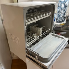 パナソニック 食洗機 5人分 NP-TH1の画像