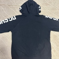 DC SHOECOパーカー140cmの画像