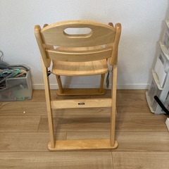 ダイニング　キッズ　ハイチェア　の画像
